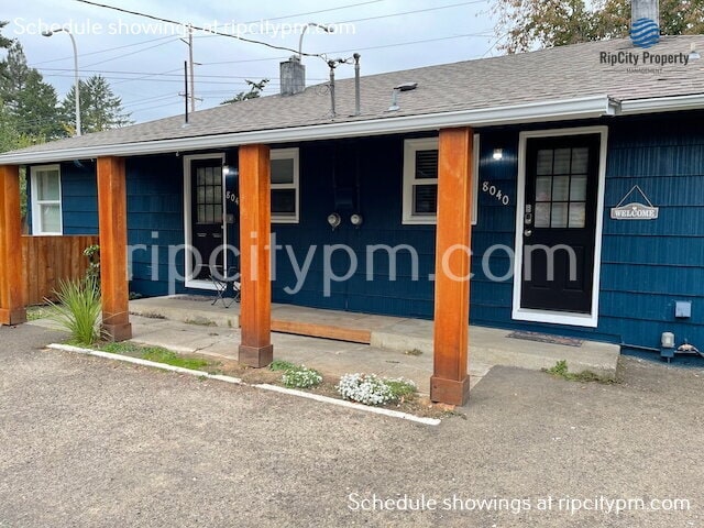 Building Photo - 8044 SW Oleson Rd