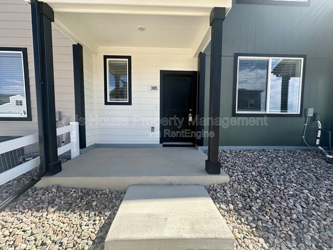 Building Photo - 3957 Pinnacles Ct