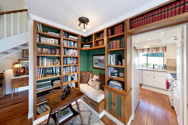 Building Photo - Adorable Short Term Furnished San Clemente Rental Home