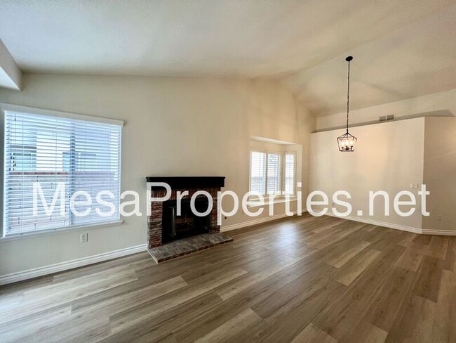 Building Photo - 6756 Wrangler Rd