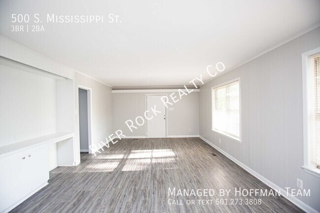 Building Photo - 500 S Mississippi St