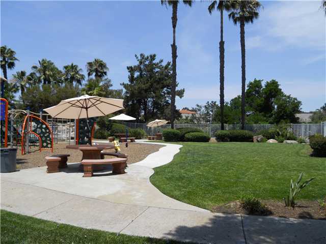 Building Photo - 11060 Avenida De Los Lobos