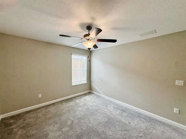 Building Photo - 1695 Ludington Ave