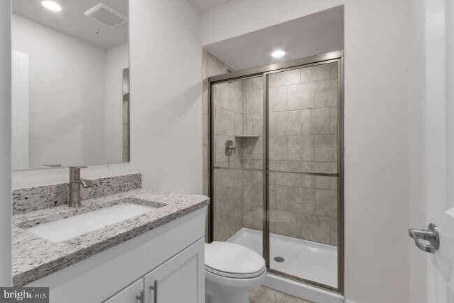 Building Photo - 2216 Partin Rd