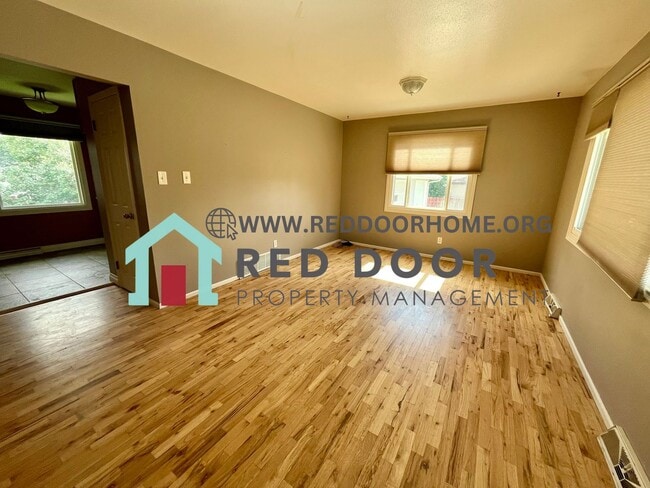 Building Photo - 2-Bedroom House with Finished Basement, and Double Car Garage