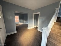 Building Photo - 204 Broad Ave NW