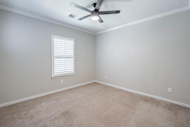 Building Photo - 246 Kendrick Pines Blvd