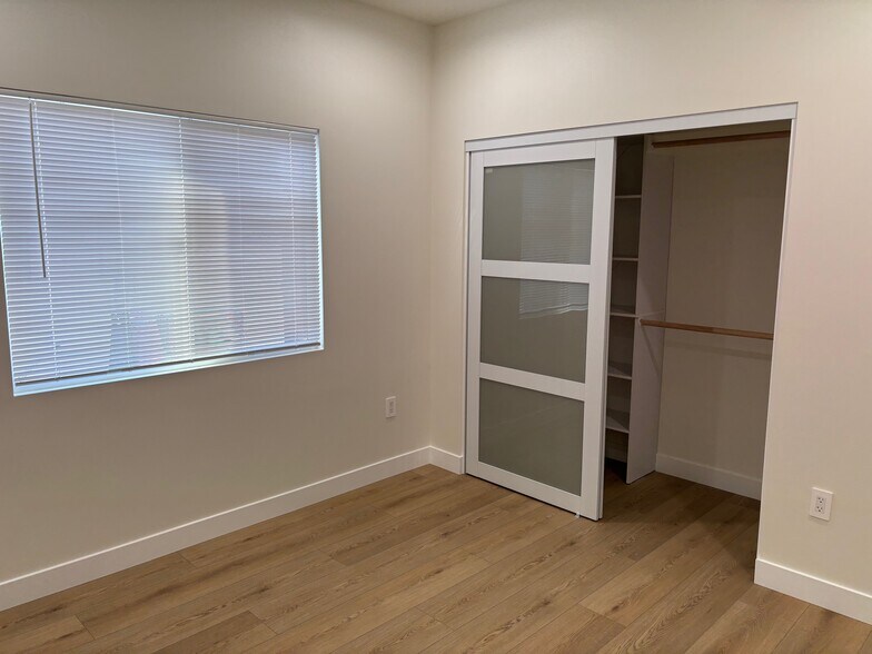 Building Photo - 11572 Orchid Ave