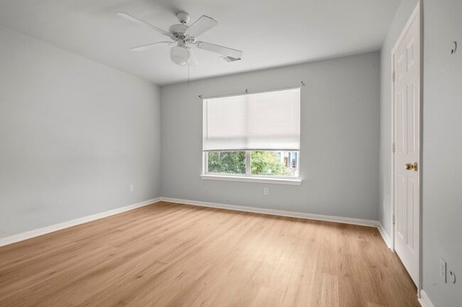 Building Photo - 11911 Chetman Dr