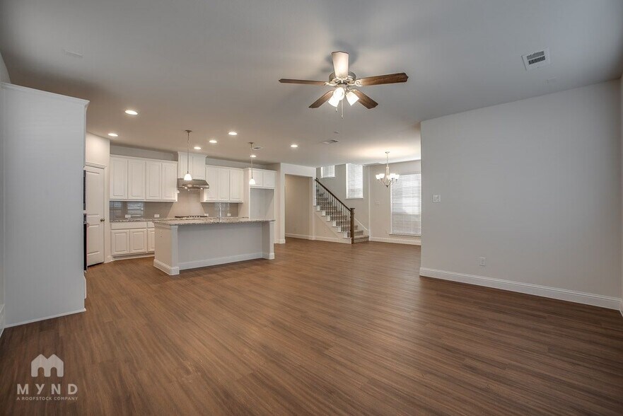 Building Photo - 3105 Damsel Sauvage Ln