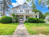 Building Photo - 75 S Main St