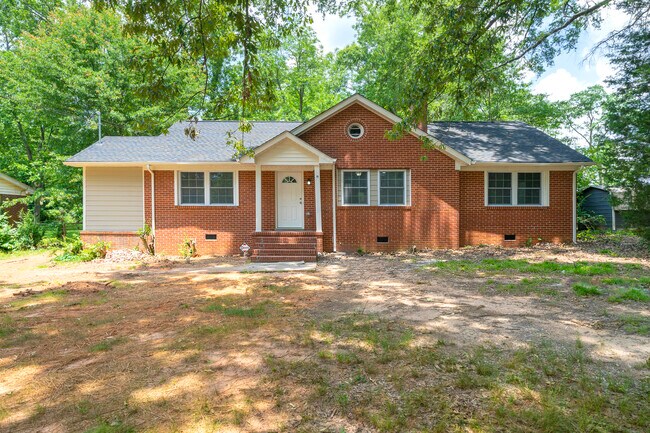 Primary Photo - 1247 Cherokee Ave