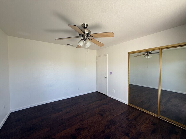 Building Photo - 1623 Point Lobos Ln