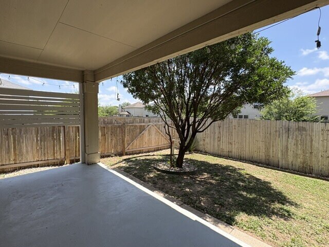 Building Photo - Move In Ready 3 Bedroom Near UTSA, La Cantera and The Rim