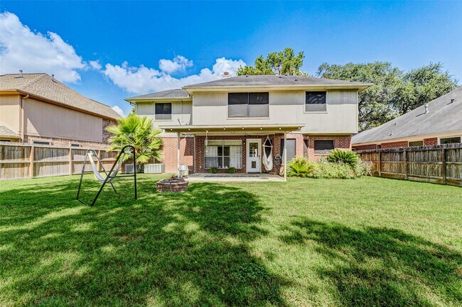 Building Photo - 18711 Appletree Hill Ln