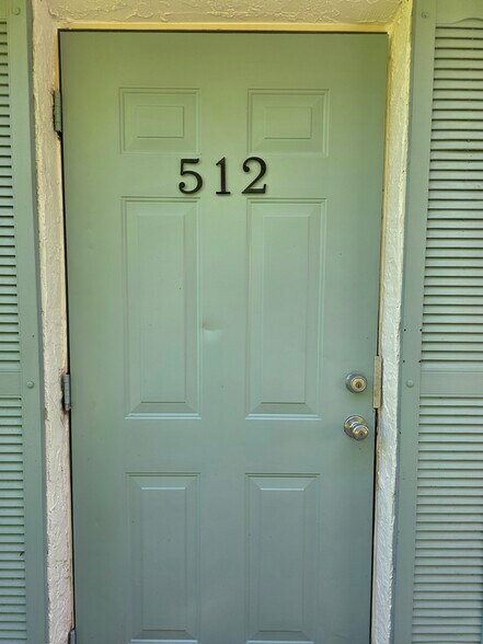 Primary Photo - 512 13th Pl