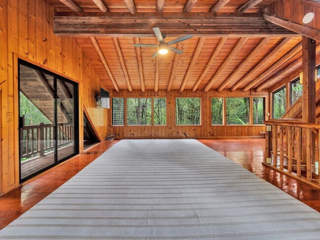 Building Photo - 3 bedrooms 2 bathroom with a large Loft for generational living + storage shed