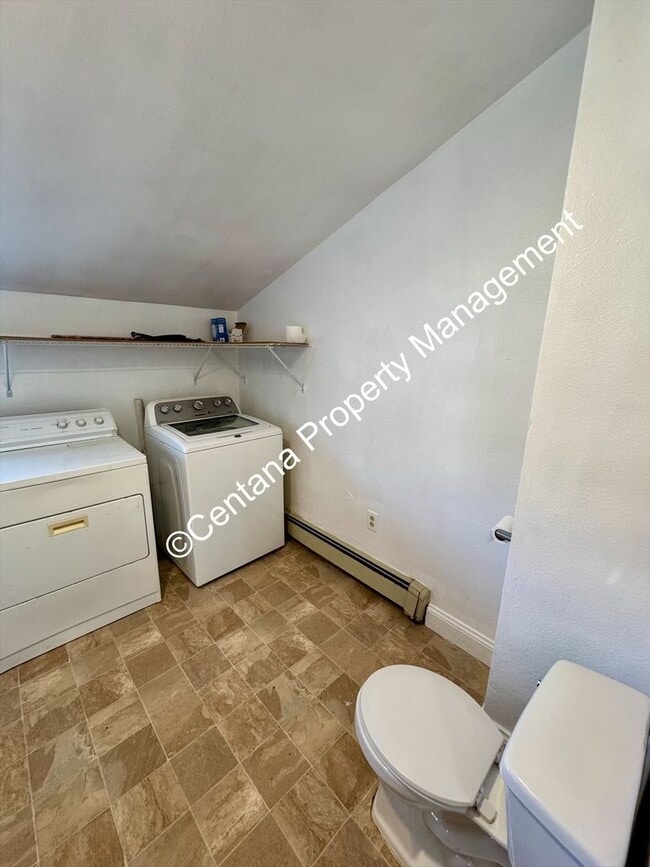 Building Photo - 2 bedroom 1 Bath House