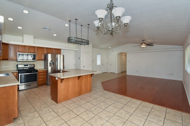 Building Photo - 11766 E Alpha Way