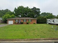 Building Photo - 4508 Regent Dr