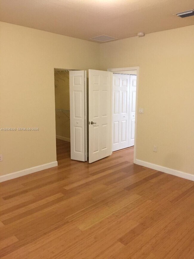 Building Photo - 9350 SW 170th Passage