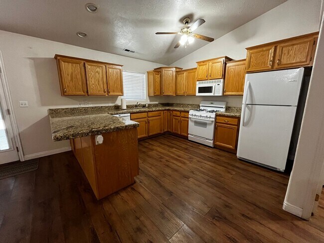 Building Photo - 4192 W 150 N