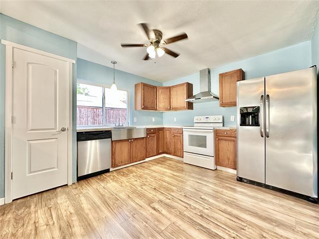 Building Photo - 4614 Tealwood Cir