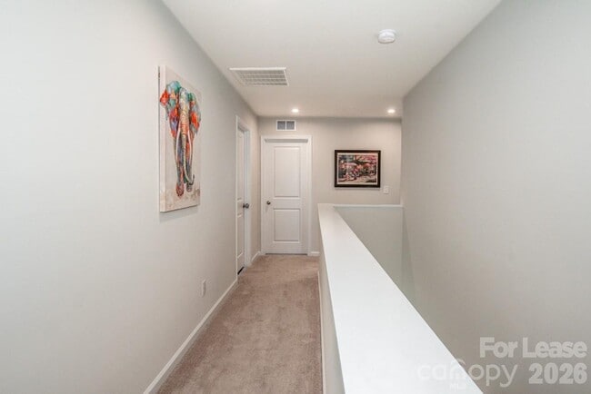 Building Photo - 177 Crownpiece St