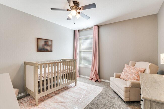 Building Photo - 158 Coyote Trl