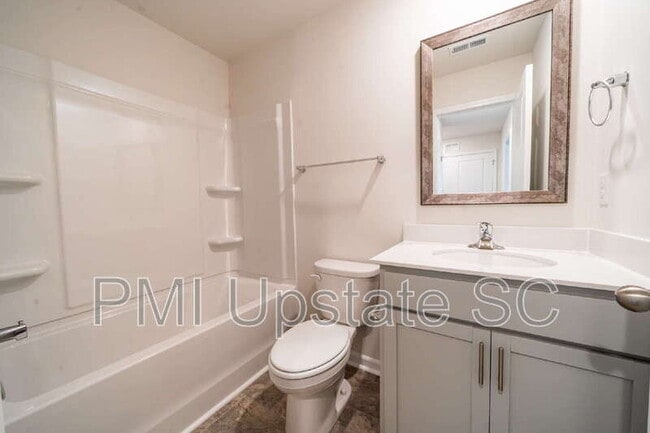 Building Photo - 753 Embark Cir