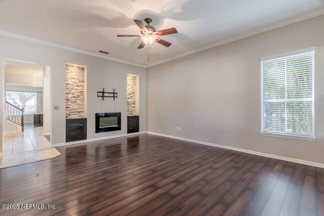 Building Photo - 6285 Wedmore Rd