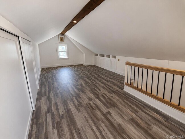 Building Photo - 432 Beach Ave