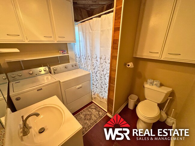 Building Photo - Prime Riverside Location in Wood Streets A...
