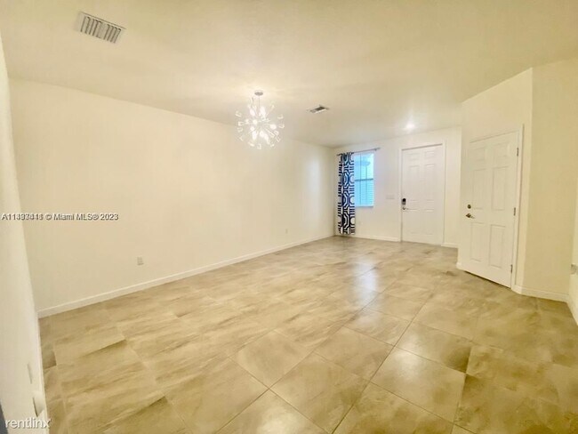 Building Photo - 3 br, 2.5 bath Townhome - Magnolia Trails