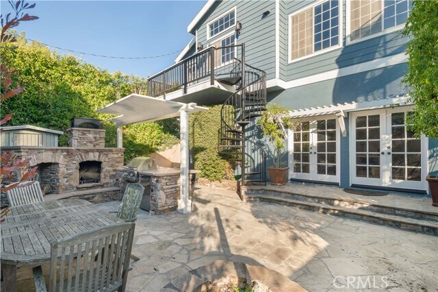 Building Photo - 2201 Agnes Rd