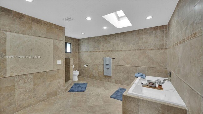 Building Photo - 540 SW 101st Ave