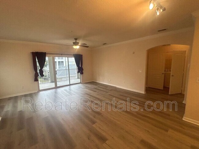 Building Photo - 8290 Gate Pkwy W