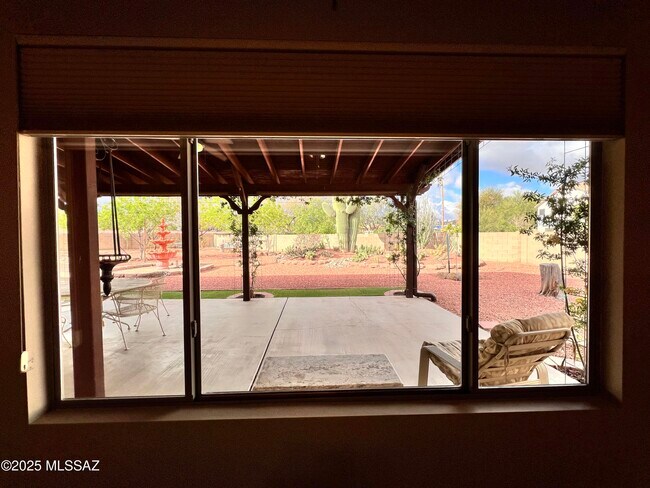 Building Photo - 8679 N Ahwatukee Way