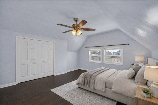 Building Photo - 4908 W Byron St