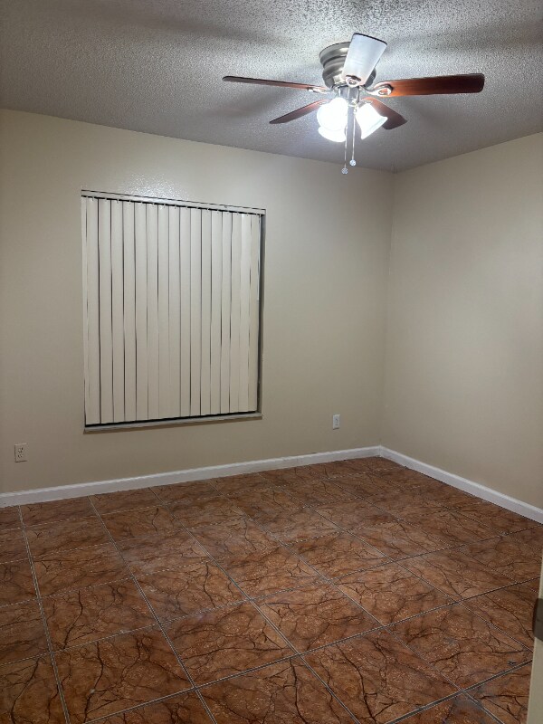 Building Photo - 2039 Garwood Dr