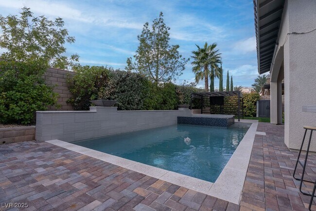 Building Photo - 367 Pollino Peaks St