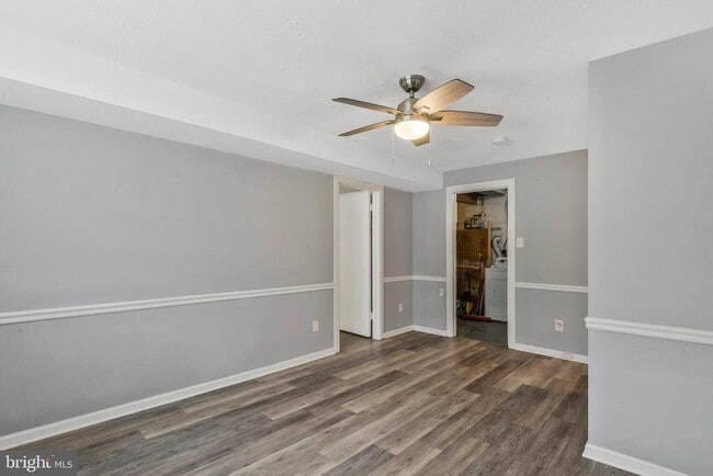 Building Photo - 14920 Carlbern Dr