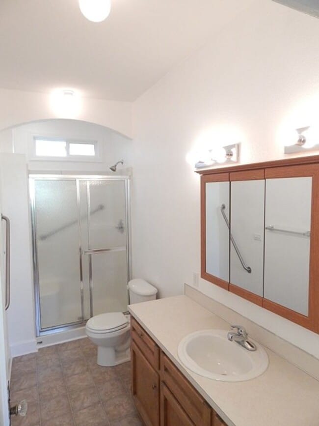Building Photo - 2Bd/1Ba Single Story Home - Available Soon!