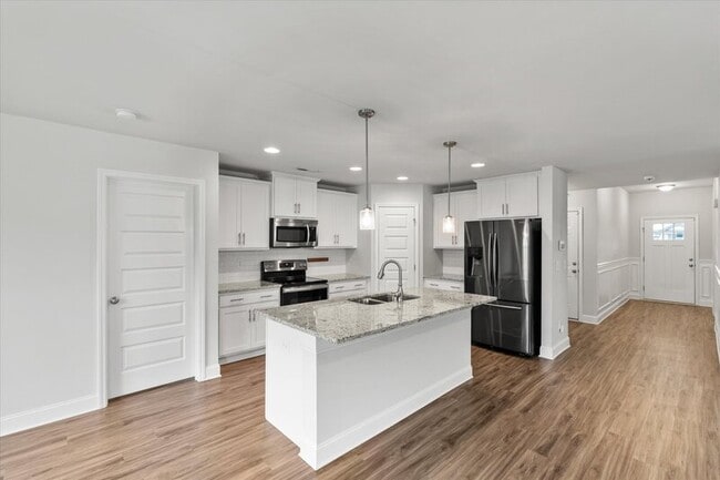 Building Photo - 6027 Thorntons Way Cir NW