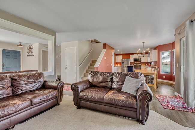 Building Photo - 6790 Greenfield Ln