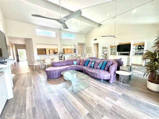 Building Photo - 38613 Wisteria Dr