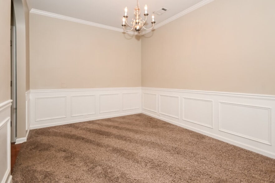 Building Photo - 438 Orchid Ln