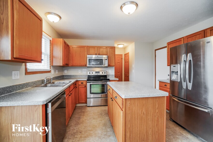 Building Photo - 609 Lanning St