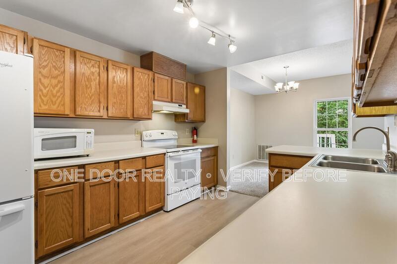 Building Photo - 5306 Aden Ct
