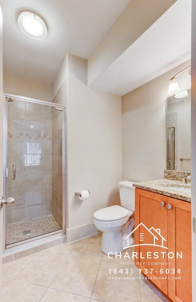 Building Photo - 455 Race St